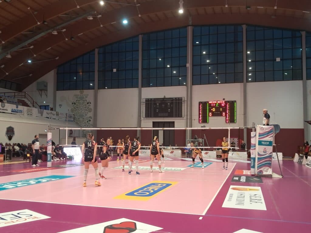 Volley - Narconon Melendugno cade ancora: vince 3-1 Brescia