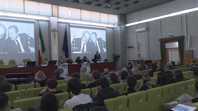 Umanesimo giudiziario e colonialismo digitale: la Camera Civile invita alla riflessione