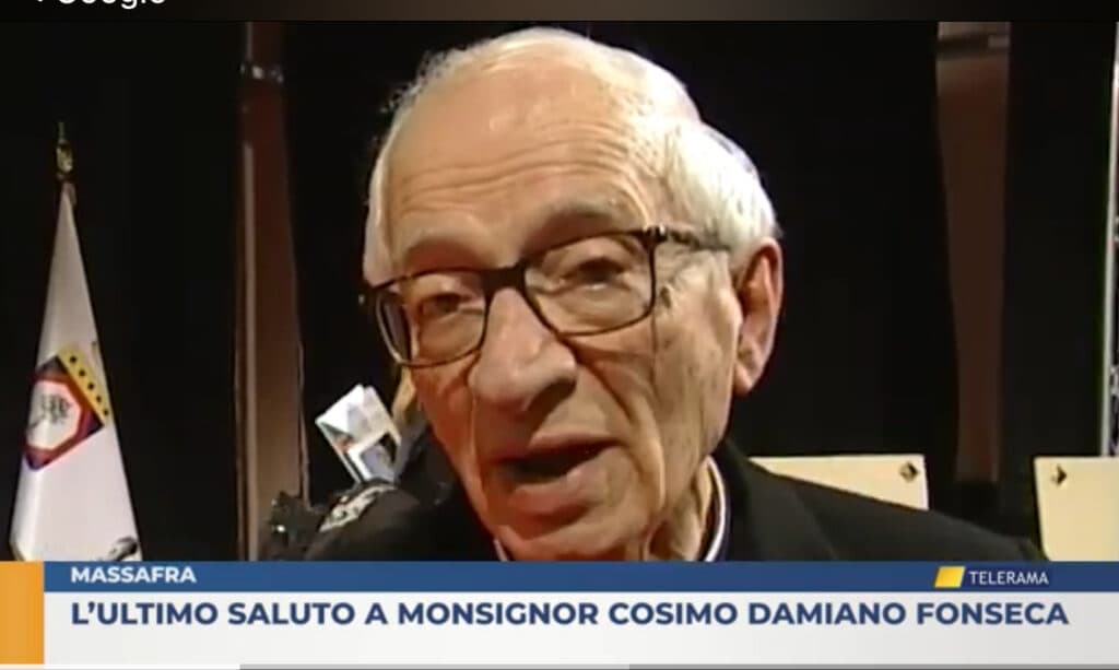 Massafra - L'ultimo saluto a Monsignor Cosimo Damiano Fonseca