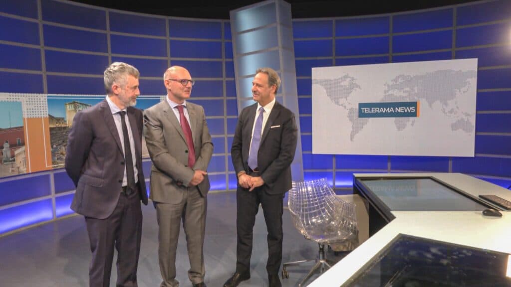 Il prefetto Manno in visita negli studi di Telerama