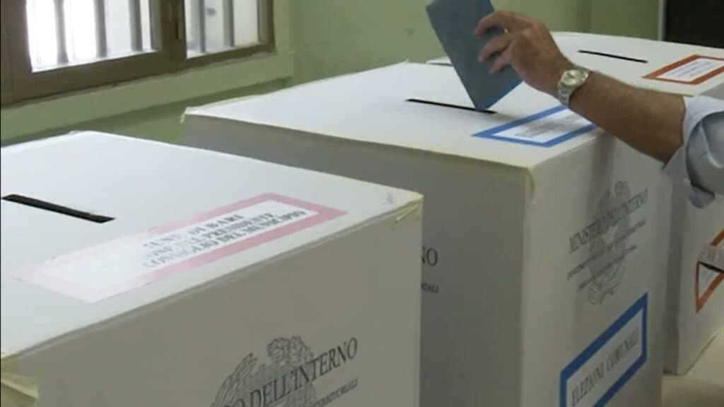 Palazzo Chigi ha deciso: per le amministrative si voterà il 25 e 26 maggio