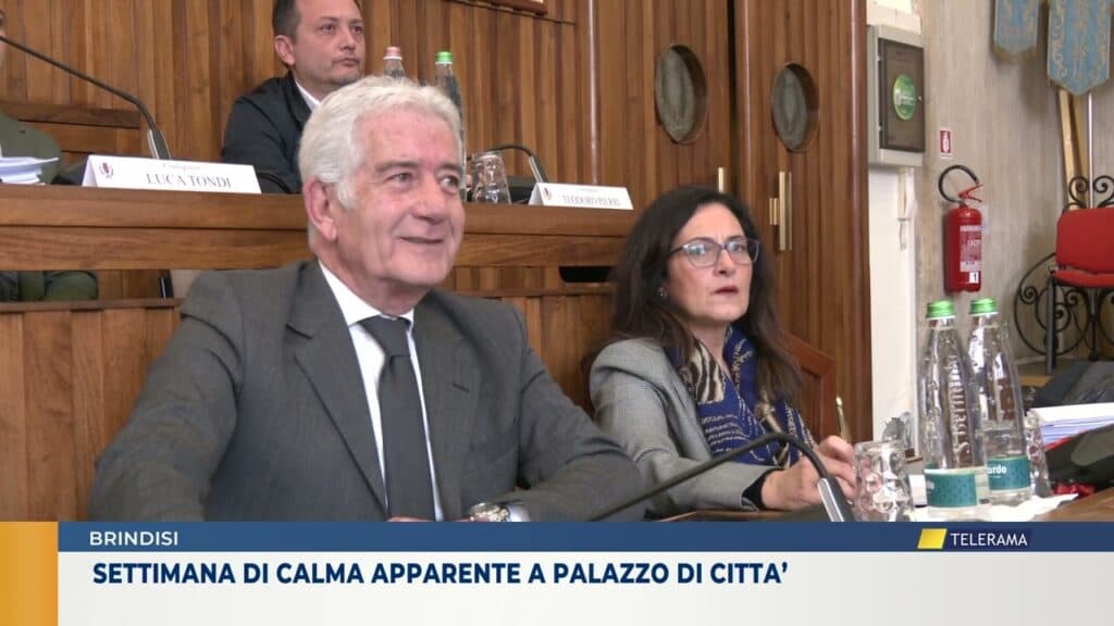 Brindisi - A Palazzo di Città una settimana di calma apparente