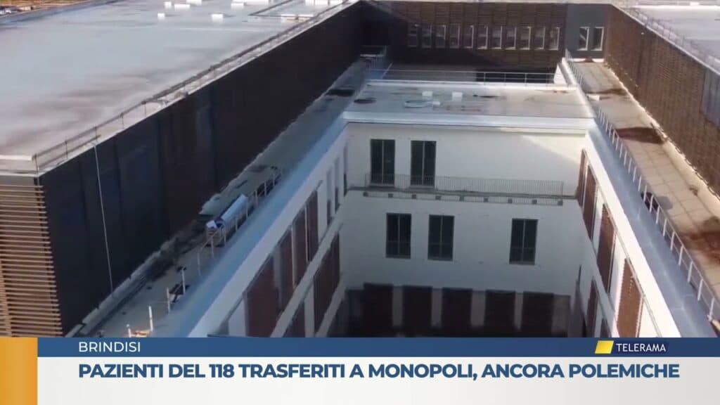 Pazienti del 118 trasferiti a Monopoli, ancora polemiche