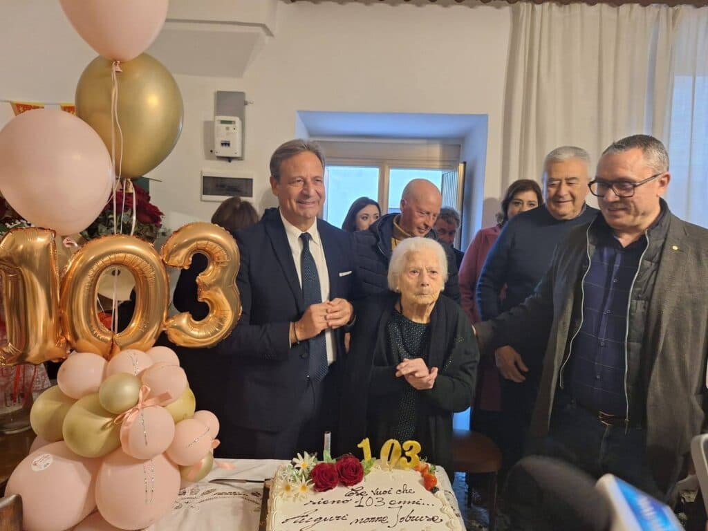 103 candeline: auguri Nonna Tuta!