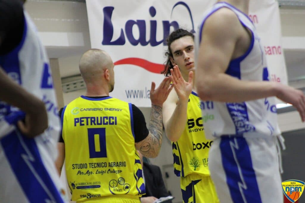 Basket, playoff, Monteroni-Lecce: il derby che accende la Serie C