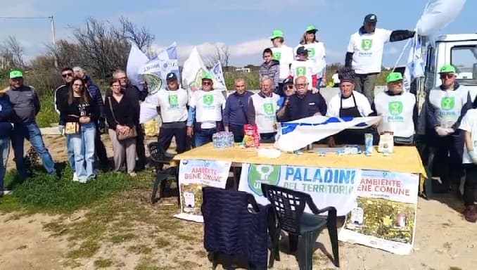 Un 25 aprile ecologico: spiagge liberate dai rifiuti