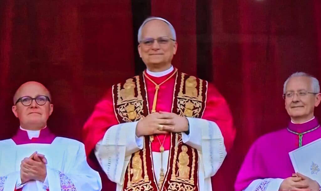 Leone XIV è il nuovo Papa: "La pace sia con tutti voi"