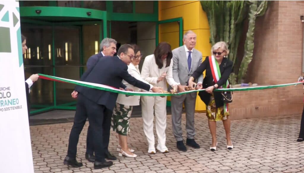 Taranto. Inaugurato il tecnopolo con i ministri Bernini e Urso