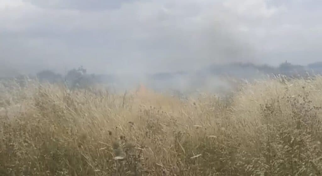 Fiamme sulla Lecce-Torre Chianca