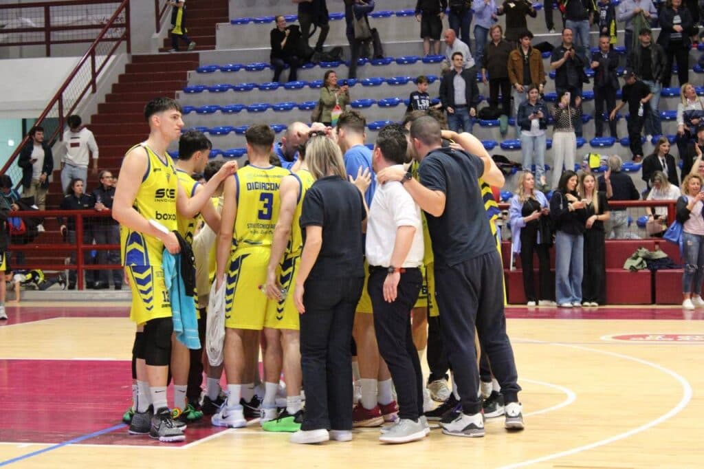 Basket/C, playoff: gara 2 del derby Monteroni - Lecce