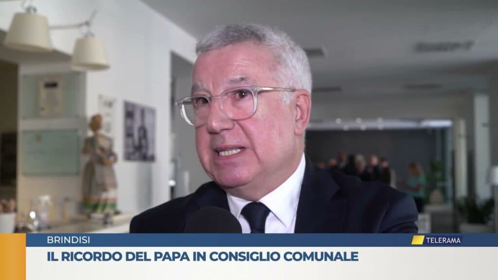 Brindisi - Il ricordo del Papa in Consiglio Comunale