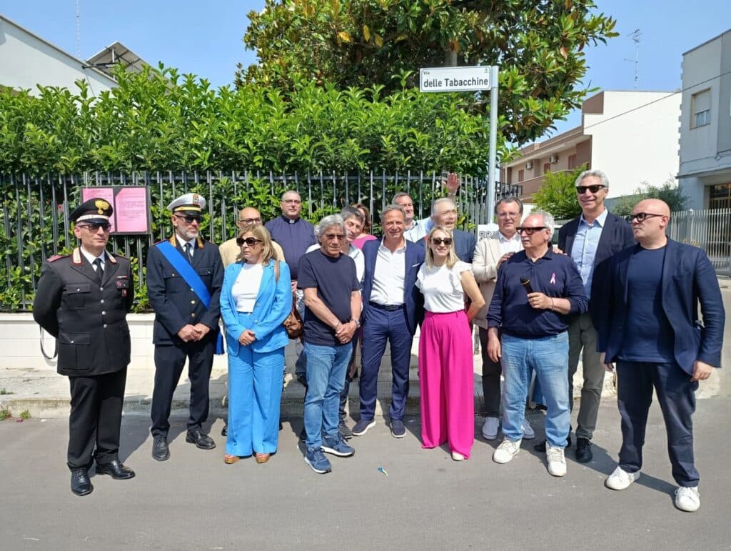 Lizzanello, inaugurata Via delle Tabacchine, un gesto per restituire un posto nella memoria
