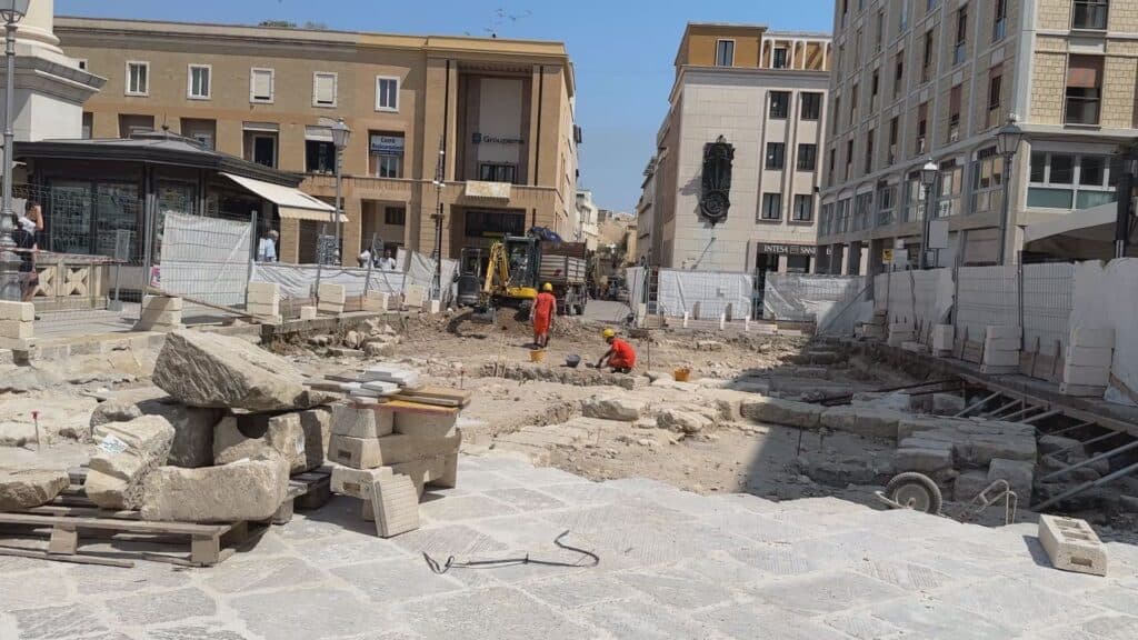 Scavi in piazza Sant'Oronzo, a febbraio riunione del “Comitato guida”