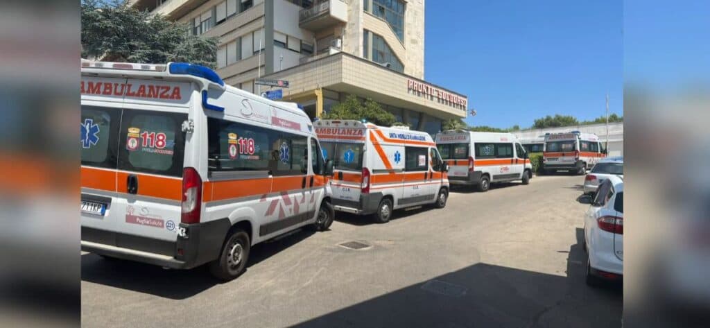 Emergenza pronto soccorso: pochi medici e ambulanze bloccate per ore