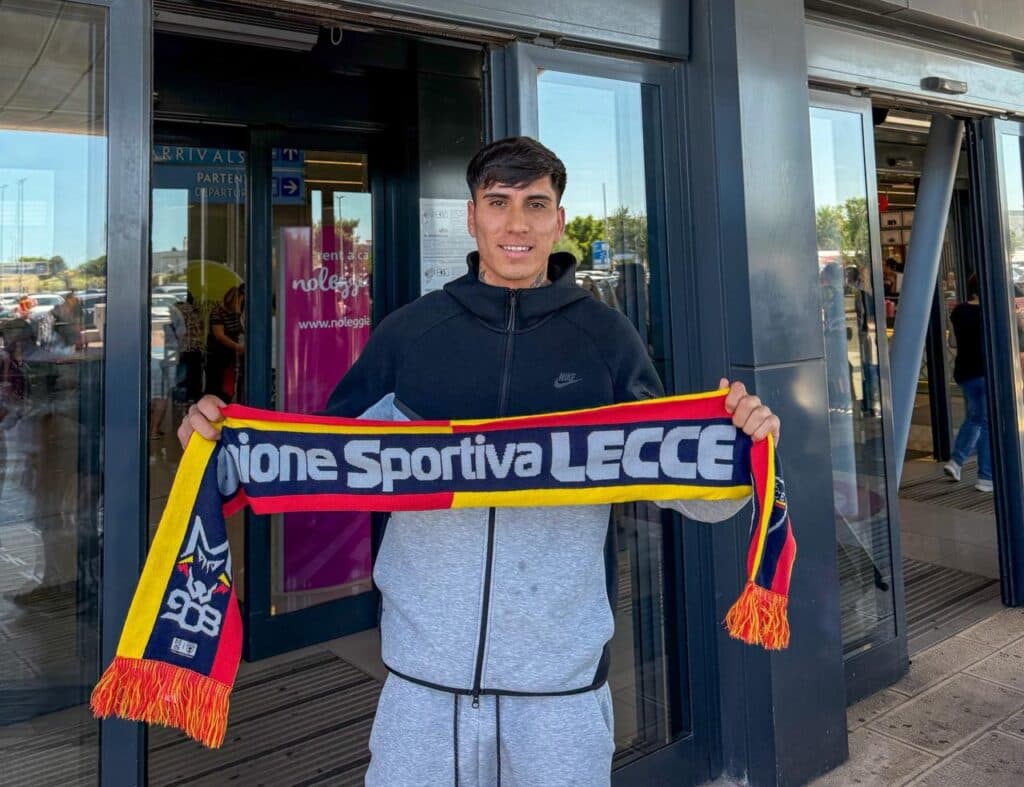 Lecce, ecco l'arrivo di Perez