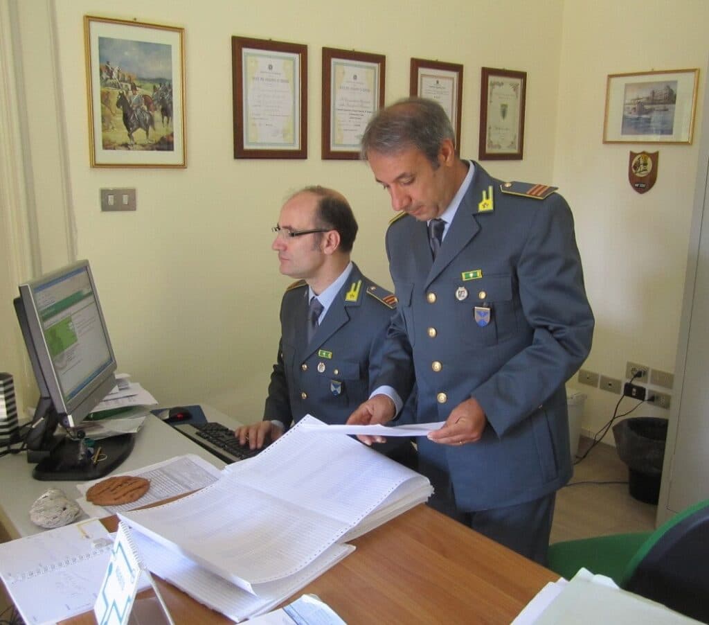 Diplomi falsi per lavorare nella sanità: condanna a 7 anni e 7 mesi