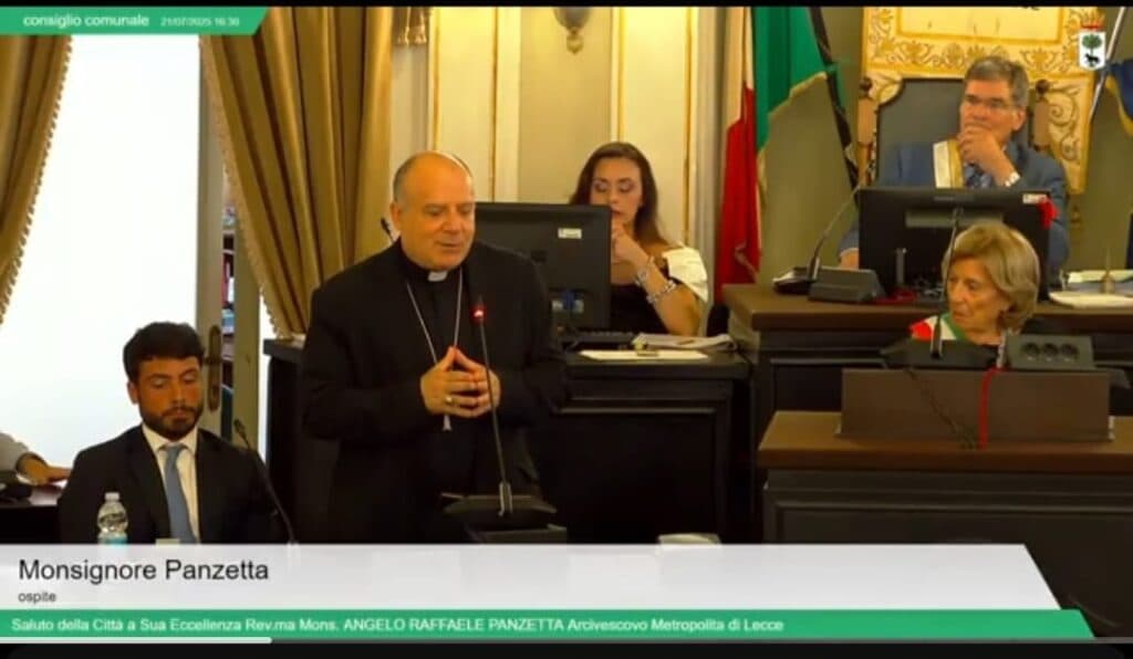 Mons. Panzetta in Consiglio: “Facciamo rete e seminiamo speranza”