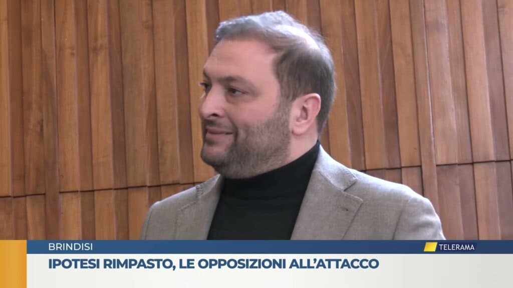 Ipotesi rimpasto a Brindisi, le opposizioni all’attacco