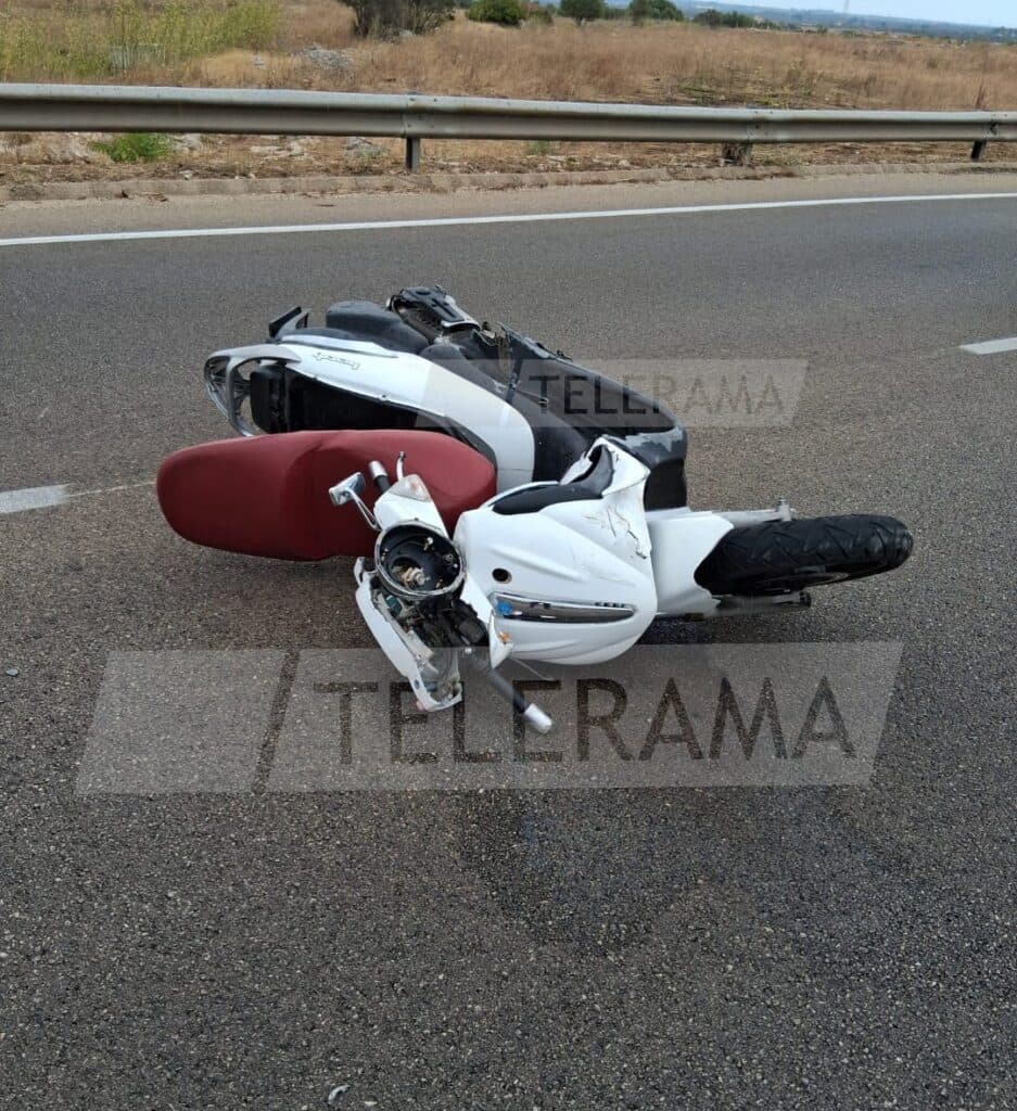 Tragedia sulla SS274: muore a 23 anni in un incidente con lo scooter