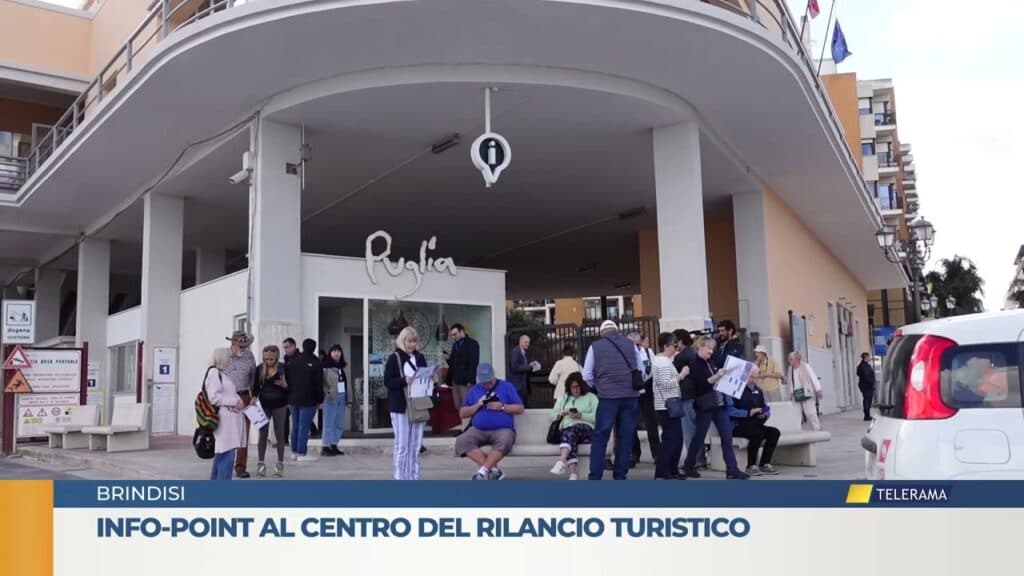 Info-point al centro del rilancio turistico di Brindisi