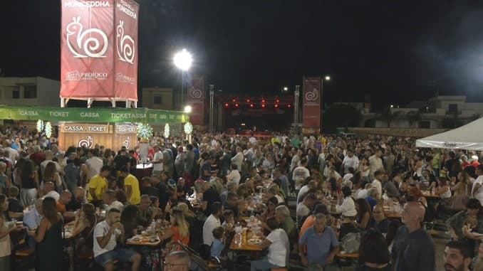 Tutti pazzi per la municeddha: al via con successo la 39^edizione della Festa