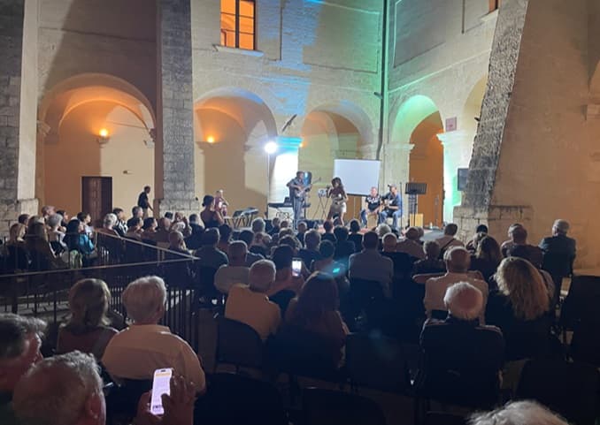 Consegnata la 5^ Targa García Lorca: una serata di cultura, musica, arte