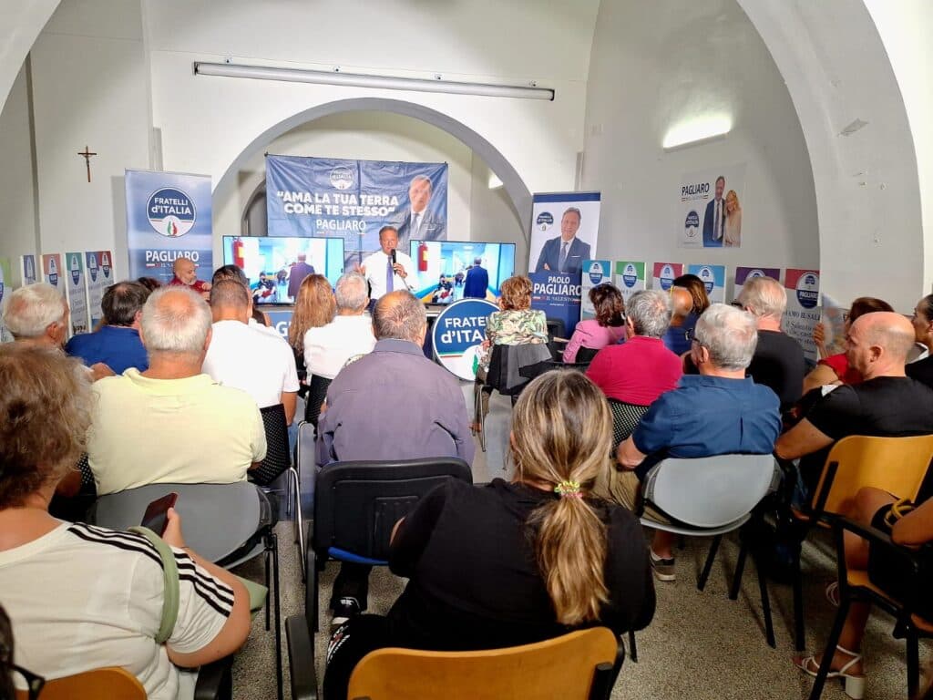 “Ama la tua terra come te stesso”: Sternatia abbraccia il tour del consigliere Pagliaro