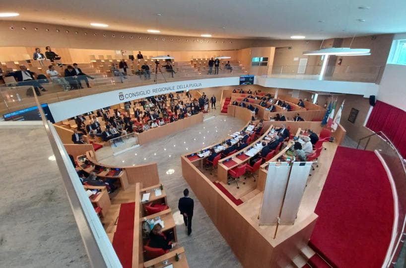 La Puglia si libera del debito con lo Stato: sì unanime del Consiglio regionale