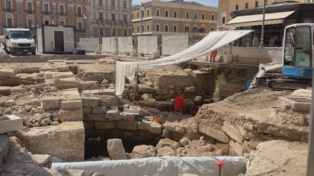 Scavi di via Alvino, arriva la conferma di una fortezza di epoca Medievale