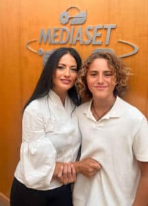 “Io Canto Family”, questa sera sul palco la nostra Daniela Panzera e il figlio Pierluigi Salomi
