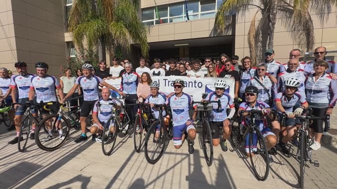 In bici, per promuovere la cultura della donazione degli organi