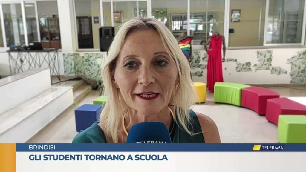 Gli studenti brindisini tornano a scuola