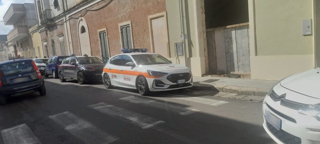 Dramma della solitudine a Copertino, anziano trovato morto in casa dopo giorni