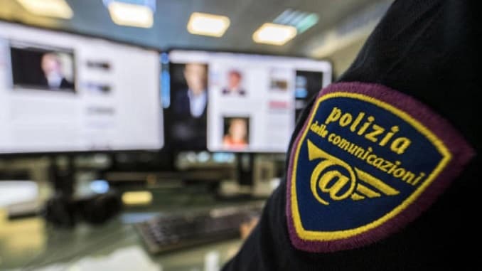 Violenza sessuale su una studentessa: arrestato 54enne