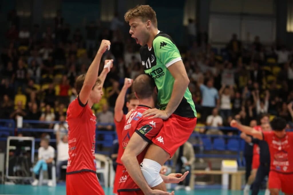 Volley A2 maschile: per Prisma La Cascina Taranto prima vittoria, battuto Sorrento