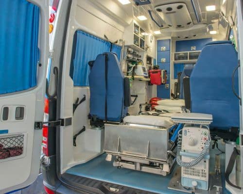 Lorys ha fretta di nascere: fiocco azzurro in ambulanza