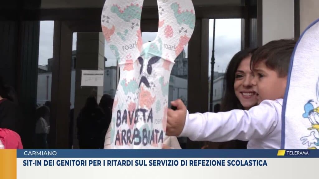 Sit-in dei genitori per i ritardi sul servizio di refezione scolastica