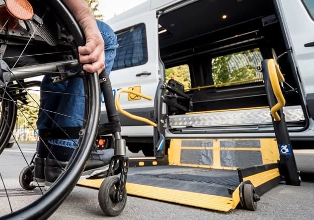 Trasporto disabili, spetta alle Asl il costo delle spese. Tar condanna Asl Bari ad un risarcimento di 830mila euro