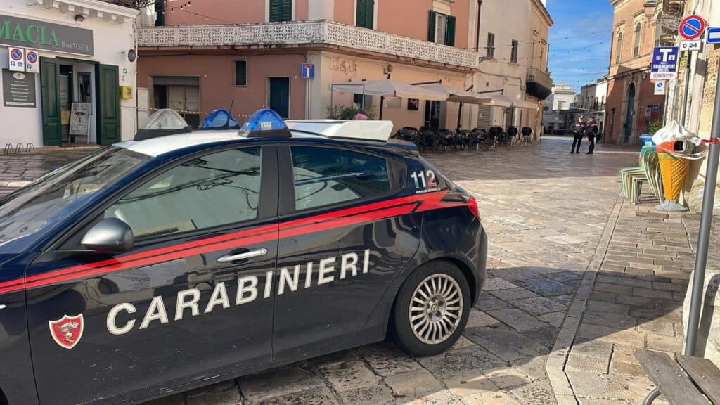 Copertino, giovane ferito da colpo d’arma da fuoco: indagano i carabinieri