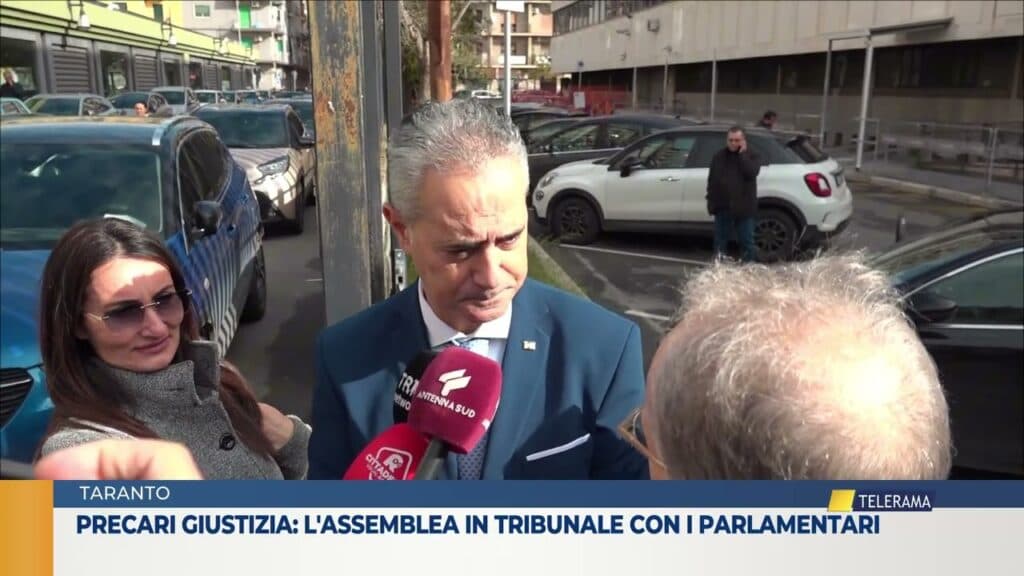 Taranto, precari della giustizia: l'incontro con i parlamentari