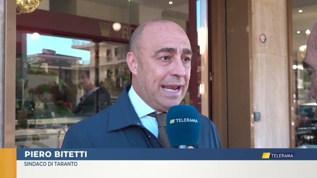 Ex Ilva: per il vertice del 18 assemblee rinviate
