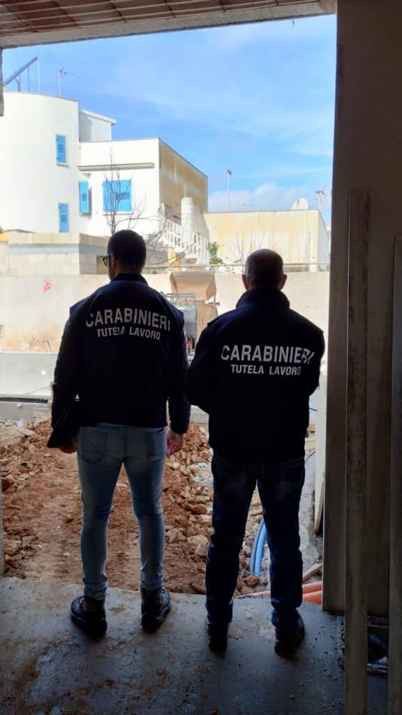 Controlli sul lavoro nel Salento: 51 aziende ispezionate, 16 attività sospese e oltre 280mila euro di sanzioni