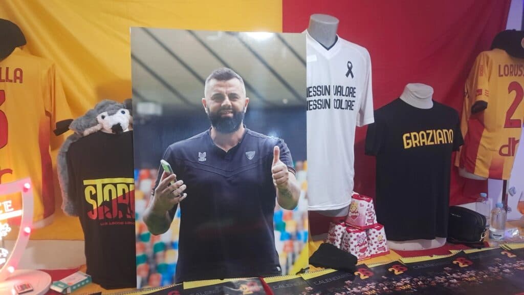 "Per una giusta causa": il calendario di Salento Giallorosso. Il ricavato alla famiglia Fiorita