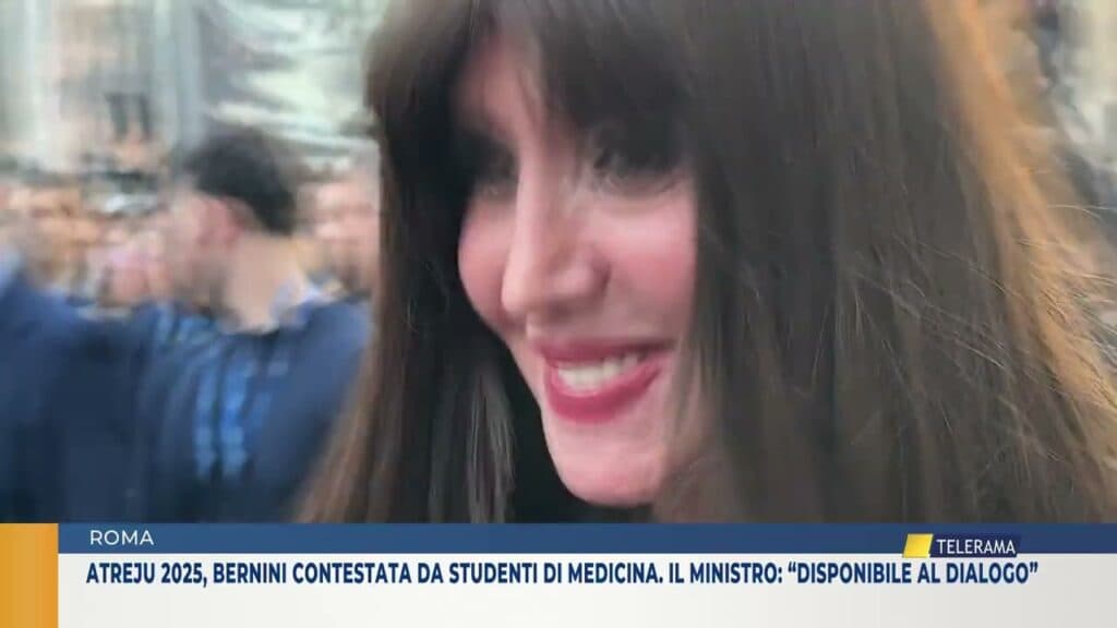 Atreju 2025, Bernini contestata dopo il test di Medicina