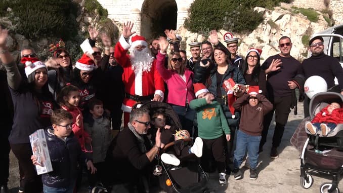 Natale in Sup: una mattinata all'insegna dello sport e solidarietà