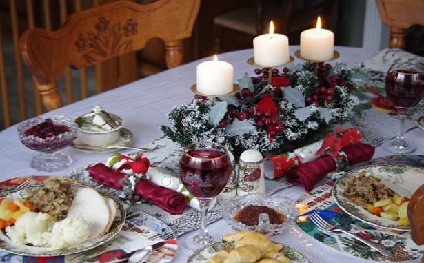A Natale e Santo Stefano spesi 316 milioni per imbadire la tavola