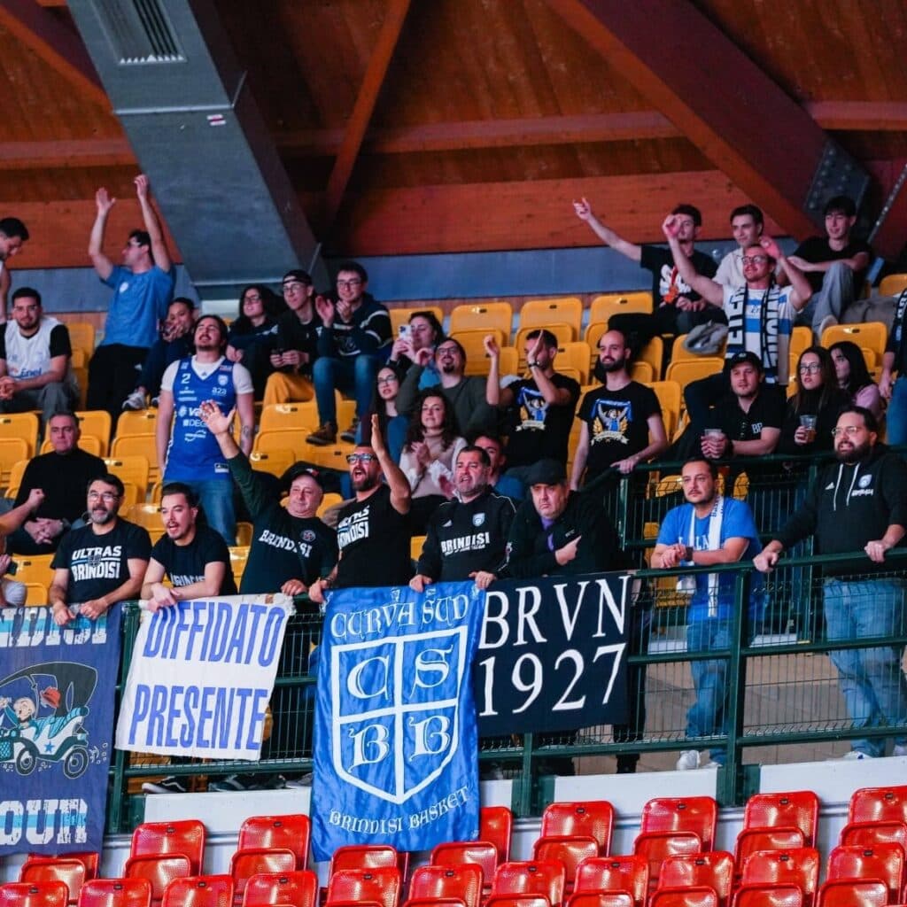 Valtur Brindisi stasera a Rieti. La squadra di coach Bucchi può tornare in vetta