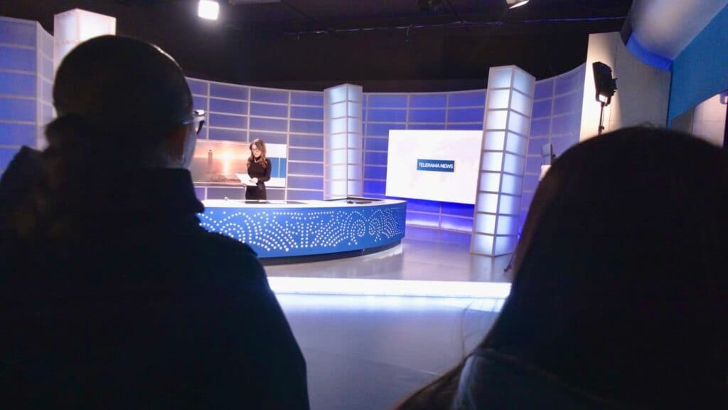 Giornalisti per un giorno: studenti del Quinto Ennio a Tele Rama