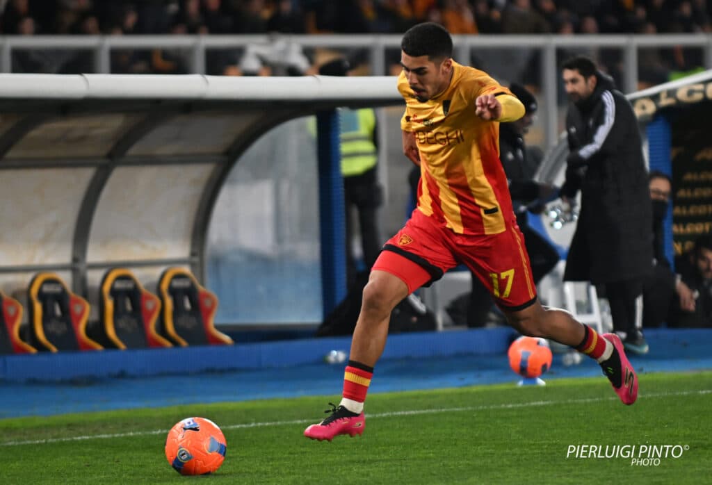 Lecce, ecco i convocati: Danilo Veiga c'è. Sottil a casa