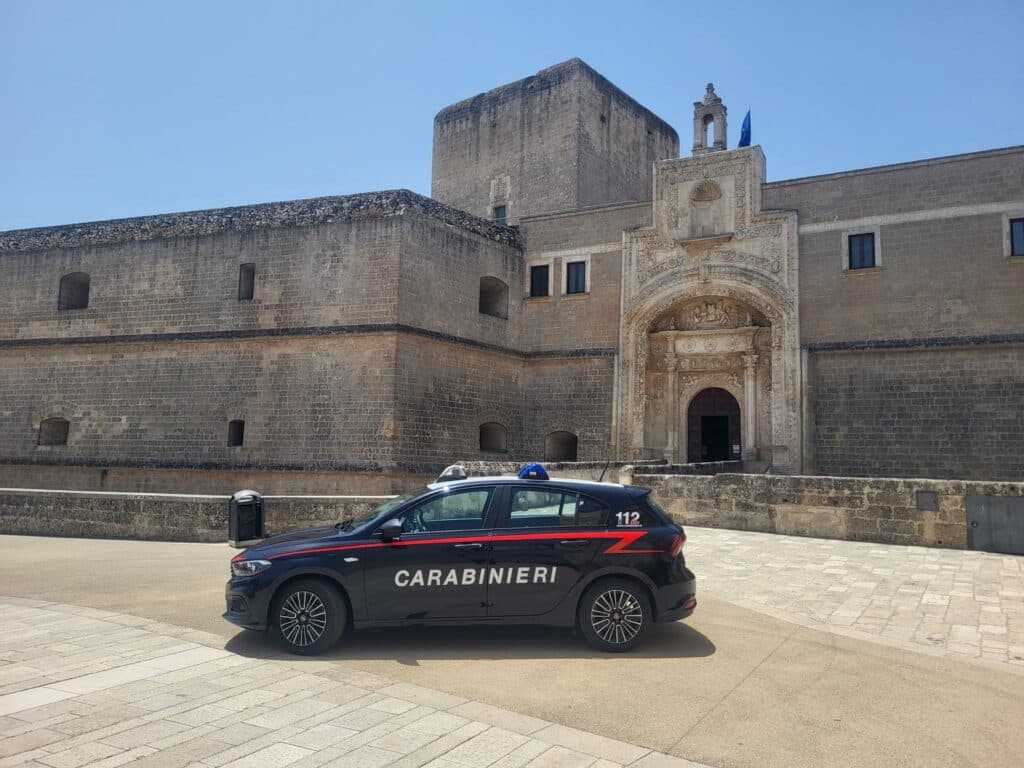 Droga, soldi e armi: tre arresti tra Copertino e Surbo